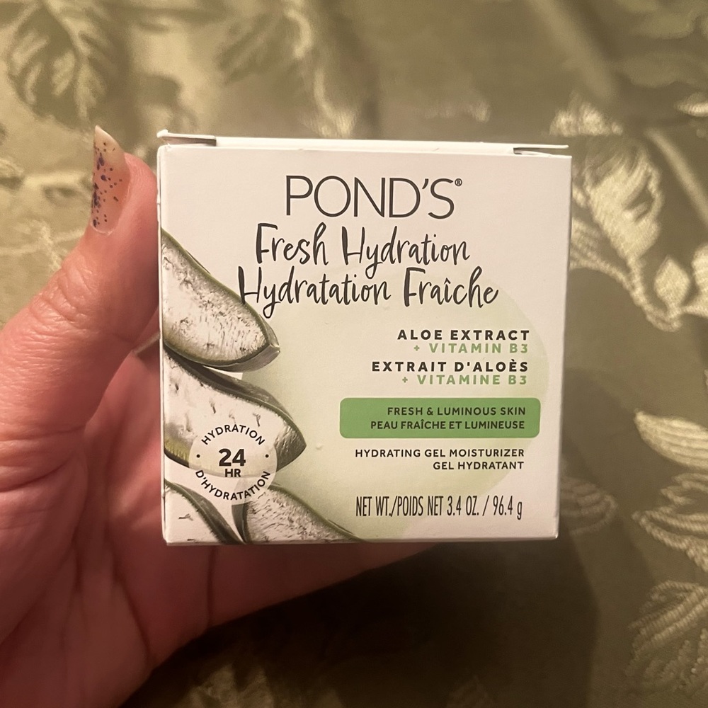 Ponds Hydration Gel Moisturizer